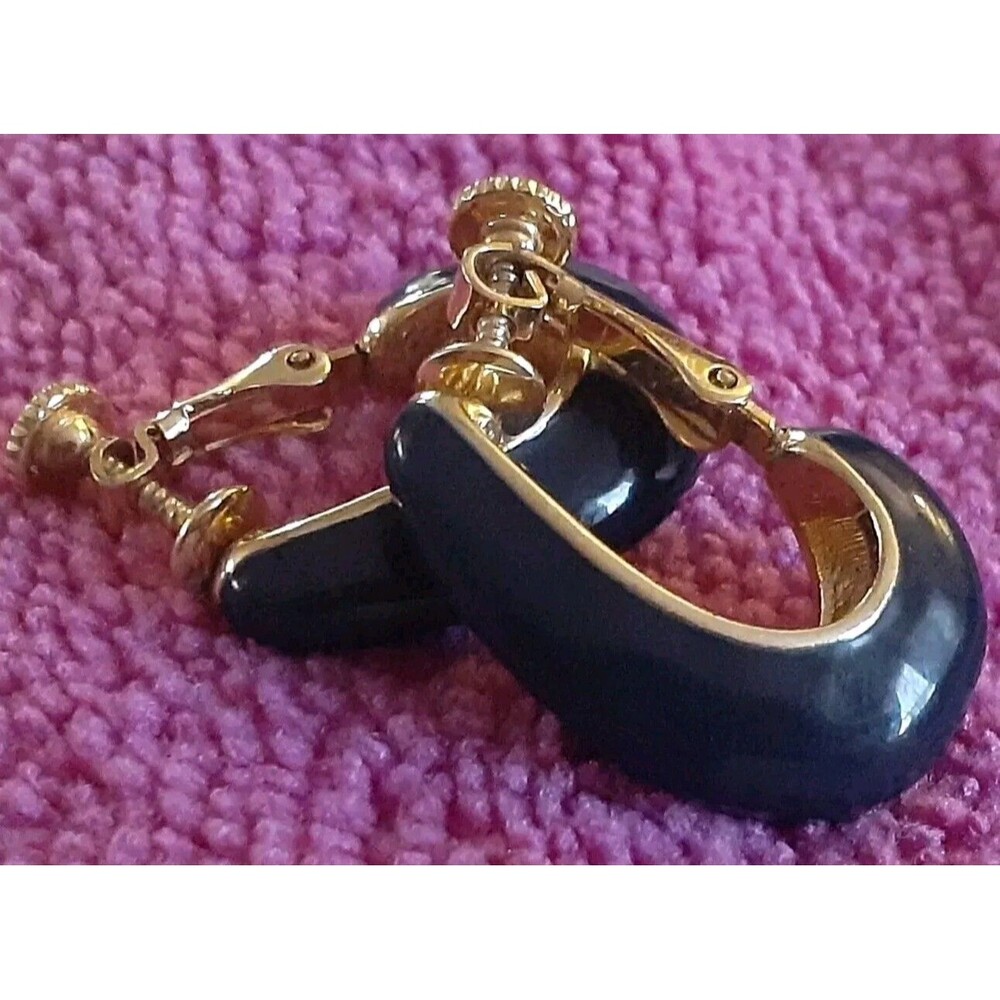 Vintage Napier Navy Blue adjustable clip on semi hoop earrings